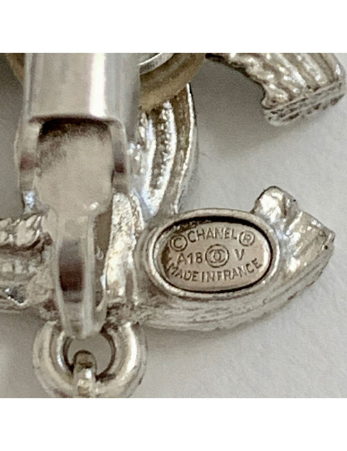 Clips pendants CHANEL perles nacrées