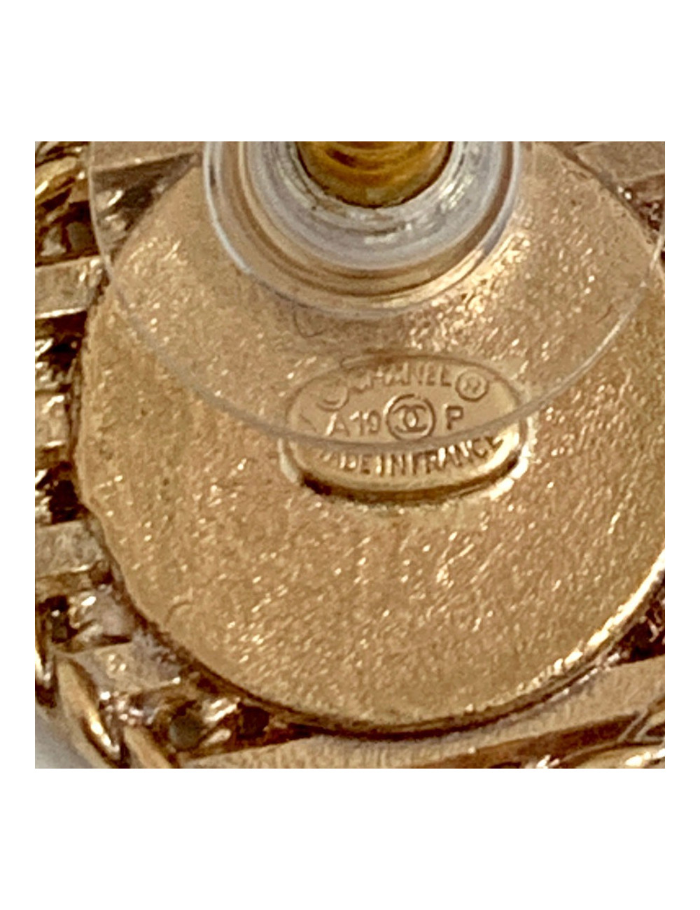 Clous d'oreilles CHANEL