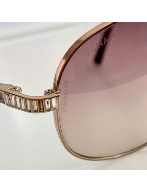 Lunettes de soleil CHANEL 
