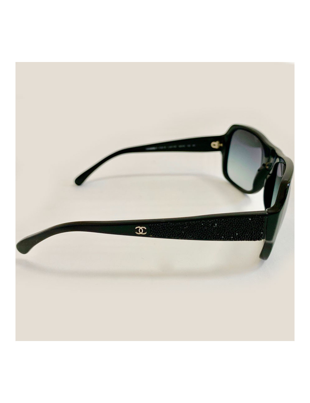 Lunettes de soleil CHANEL