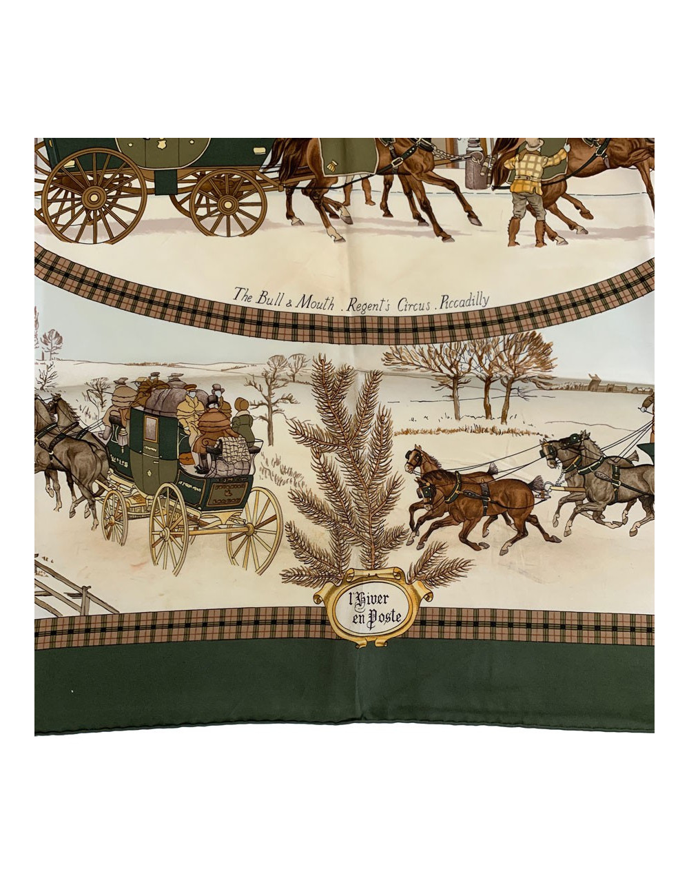 Carré vert HERMES L'hiver en Poste