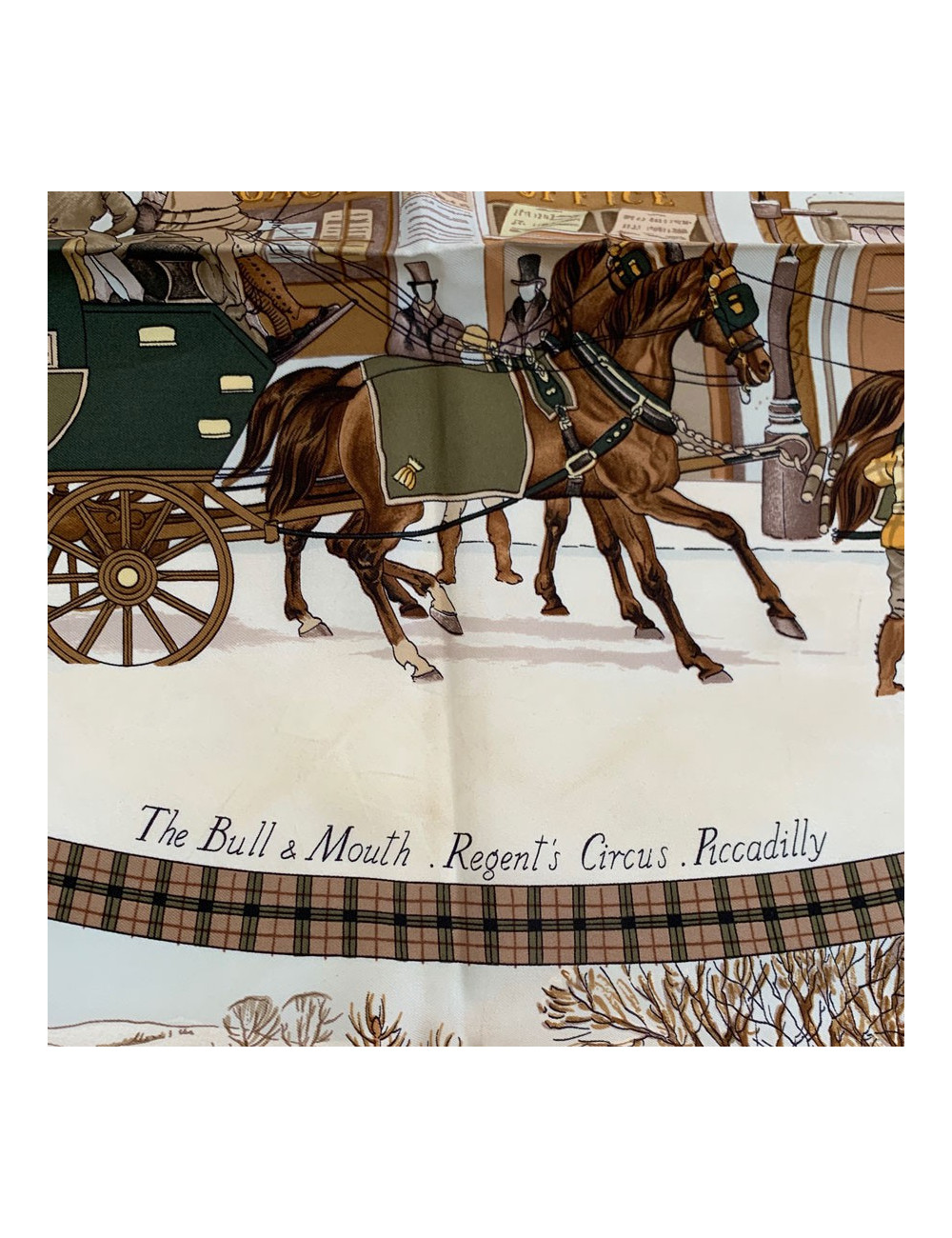 Carré vert HERMES L'hiver en Poste