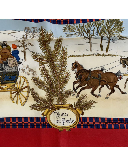 Carré rouge HERMES L'hiver en Poste