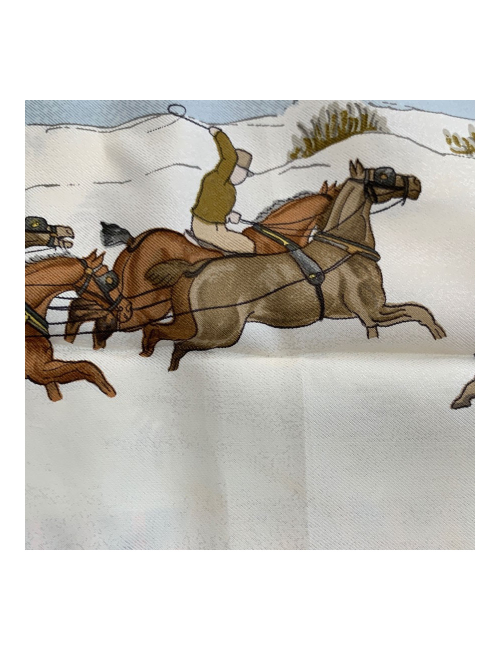 Carré 90 x 90 HERMES "L'hiver en poste"