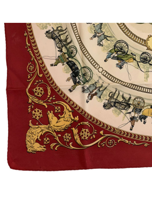 Carré HERMES soie 100 % "Promenade de Longchamps" Vintage