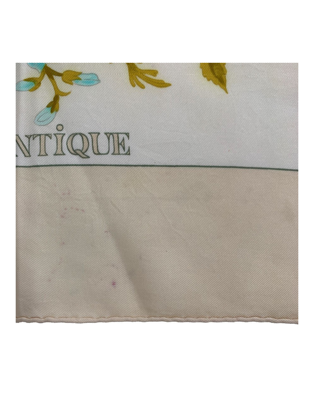 Carré HERMES 'Romantique' Vintage en soie beige