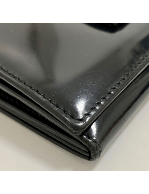 Portefeuille GUCCI cuir verni noir mat