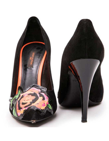 Escarpins T 39 LOUIS VUITTON en veau velours noir 