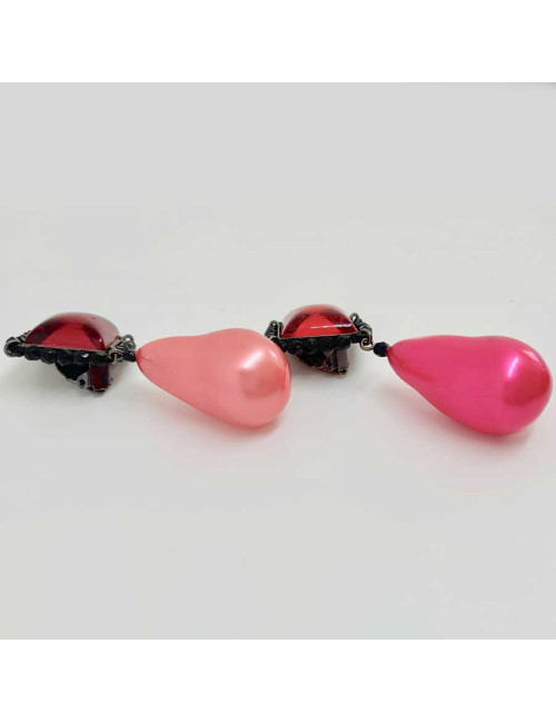 Boucles d'oreilles pendantes rose