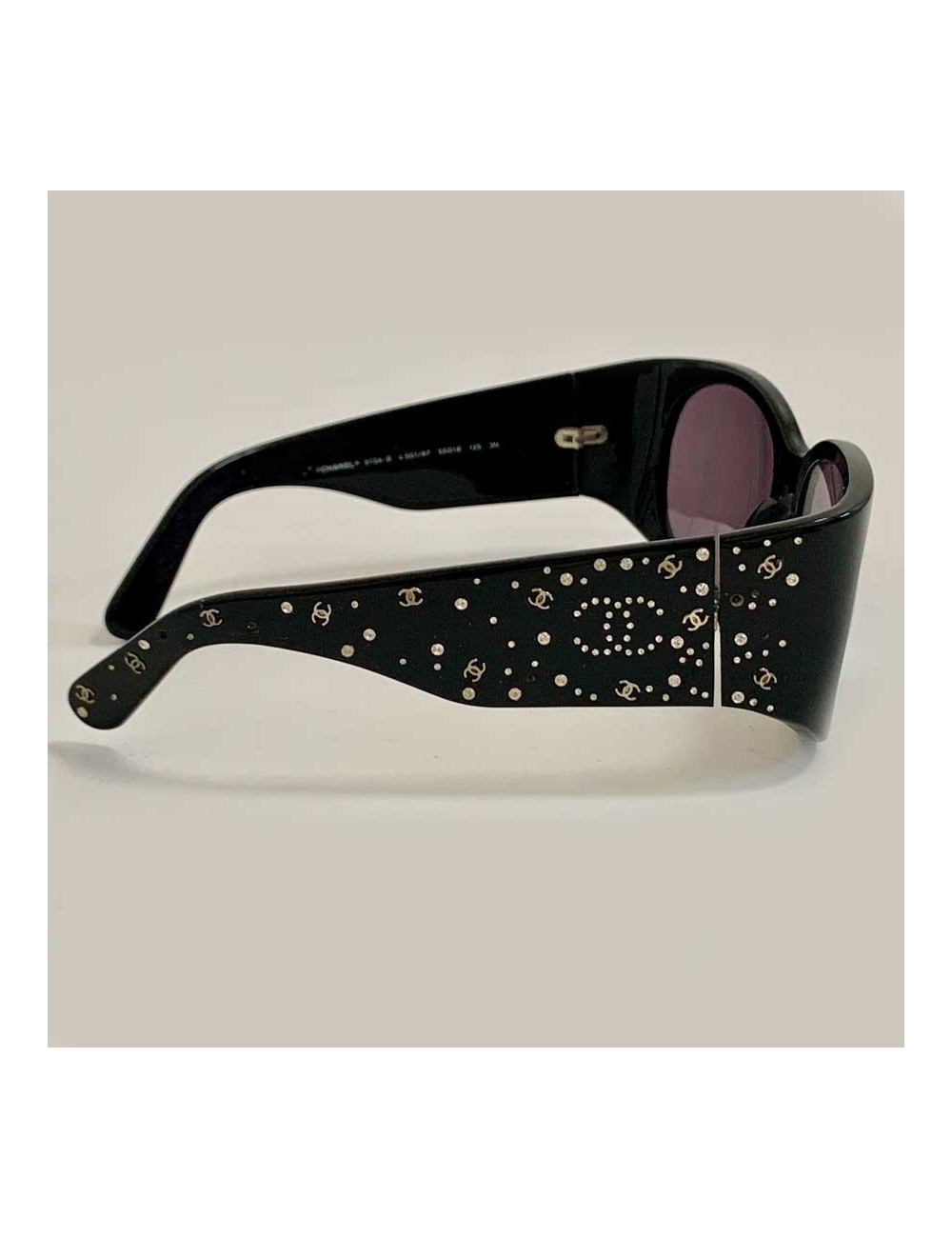 Lunettes de soleil CHANEL CC strass