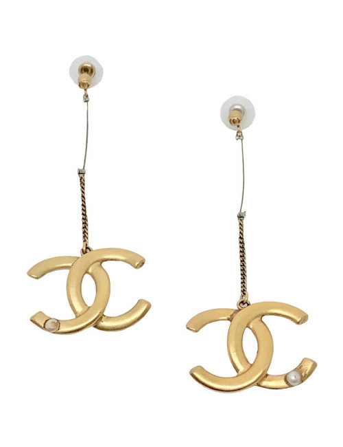 Boucles d'oreilles CC or mat