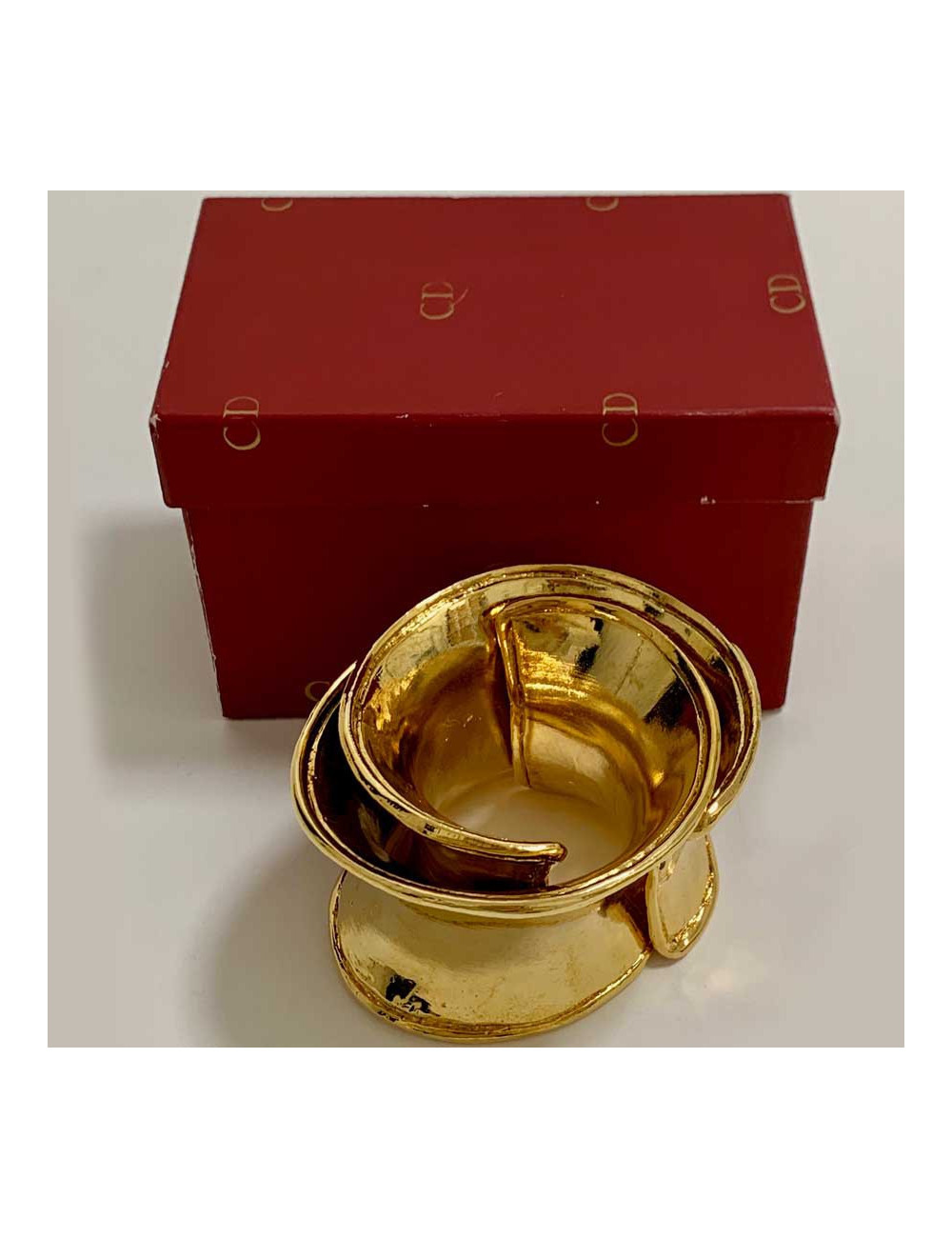 Manchettes CHRISTIAN DIOR dorées vintage
