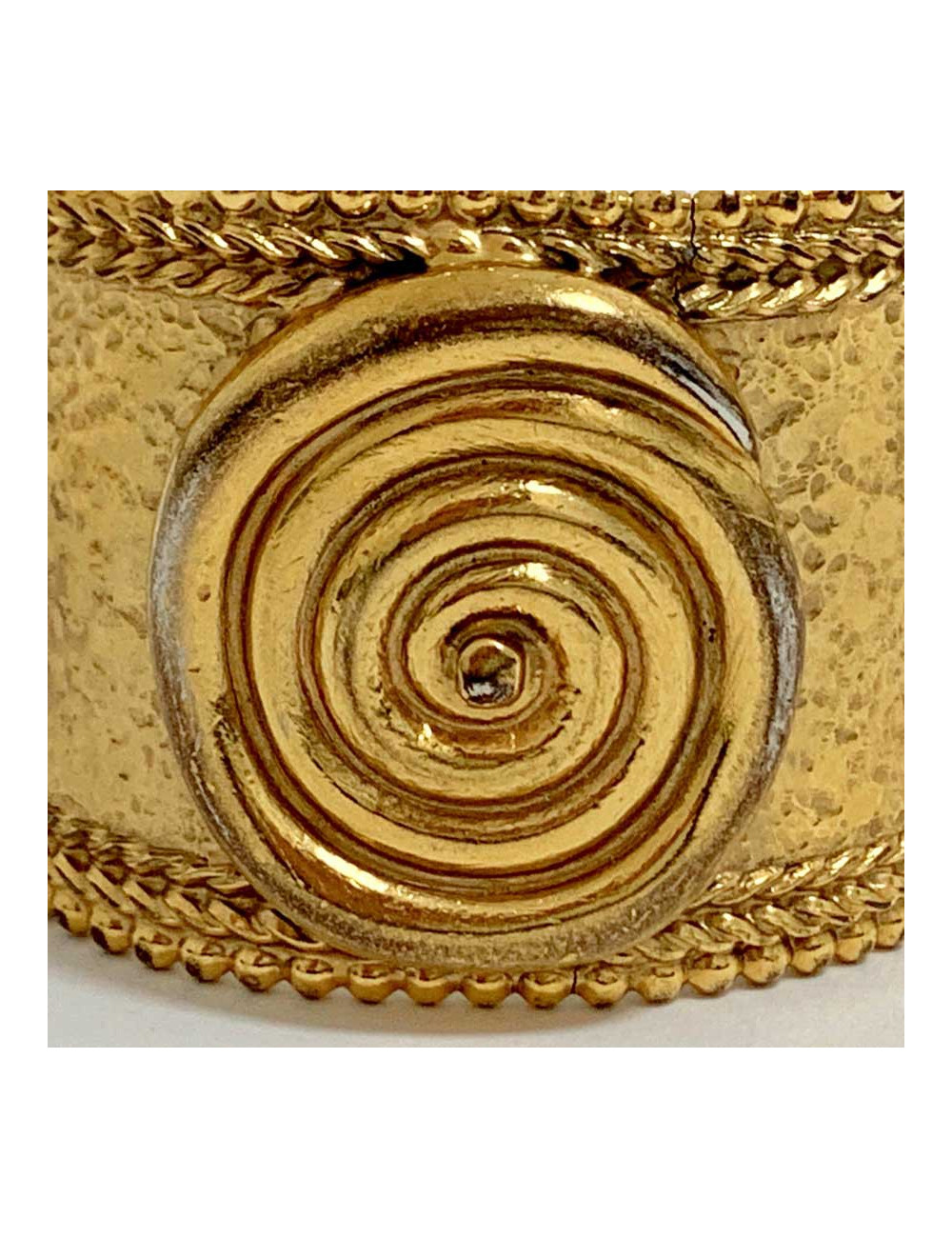 Manchette occasion dorée attribuée à la Maison DIOR