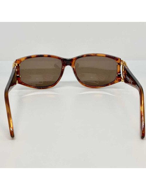 Lunettes de soleil CHANEL ecailles