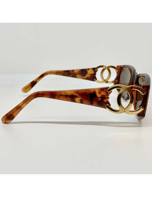 Lunettes de soleil CHANEL ecailles