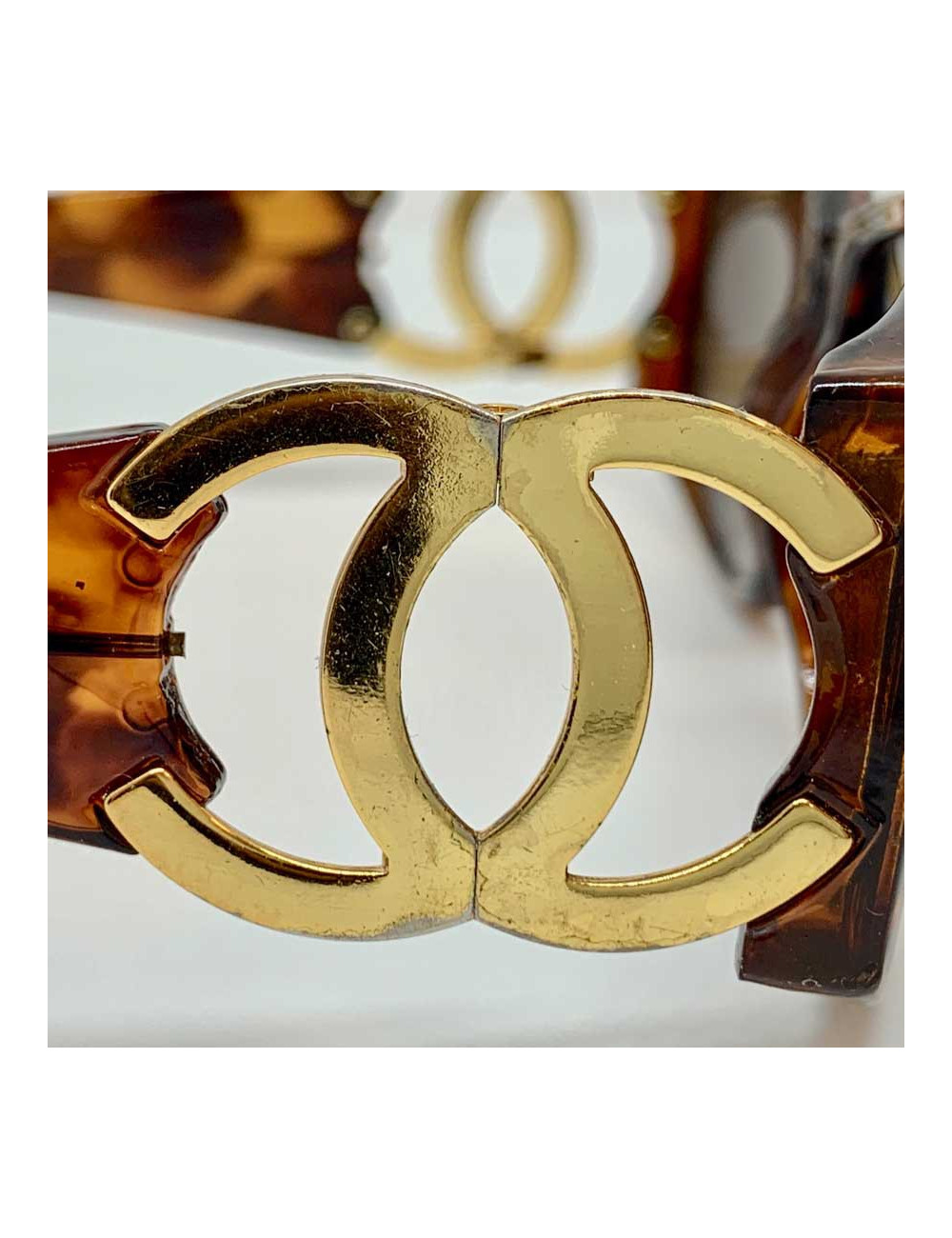 Lunettes de soleil CHANEL ecailles