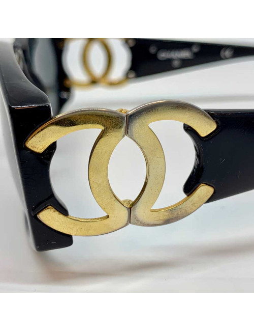 CHANEL CC sunglasses