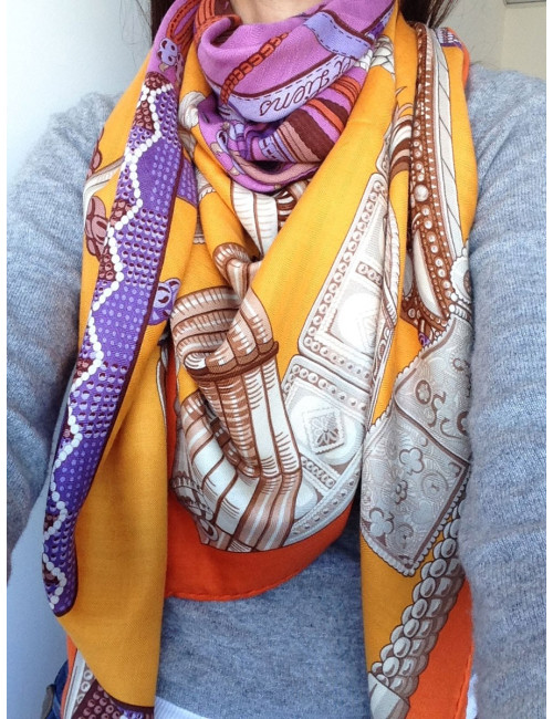 Châle HERMÈS cachemire et soie