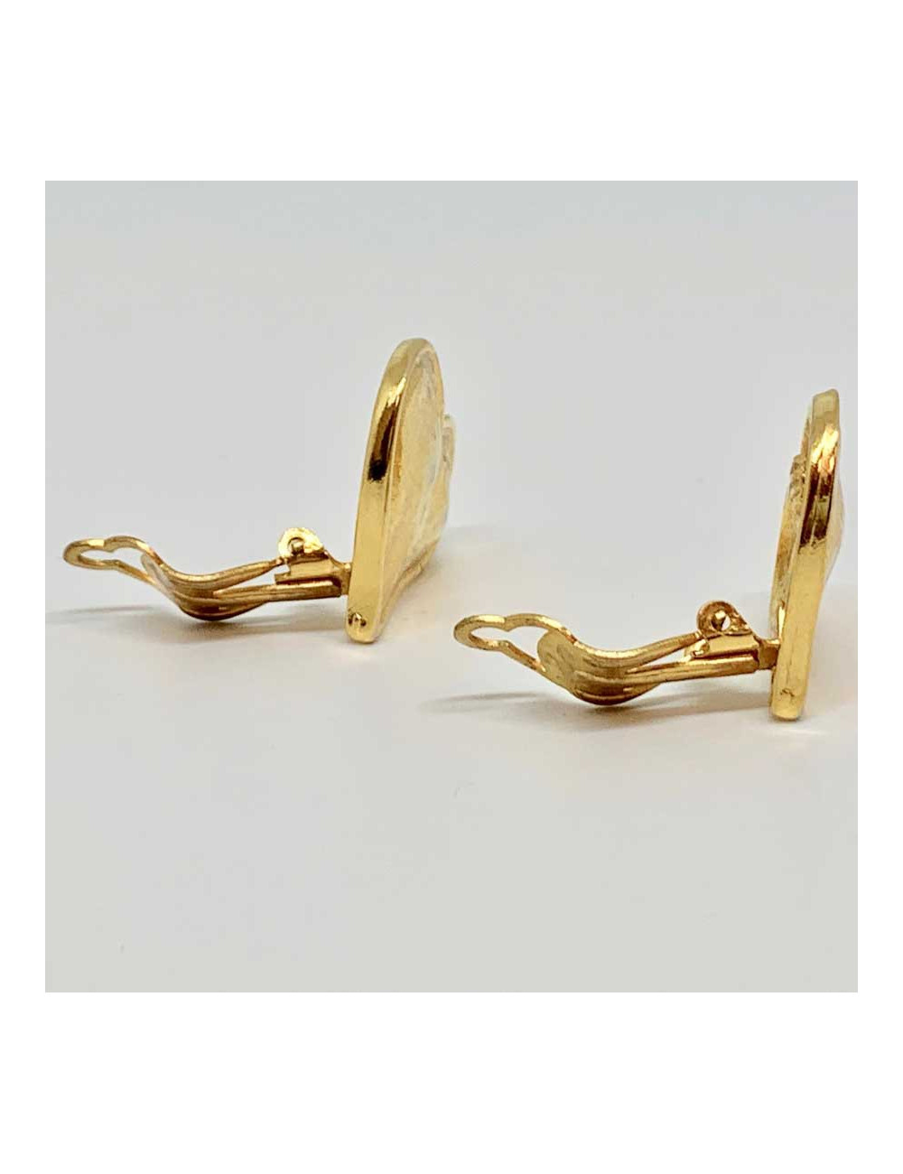 Boucles d'oreille sans marque