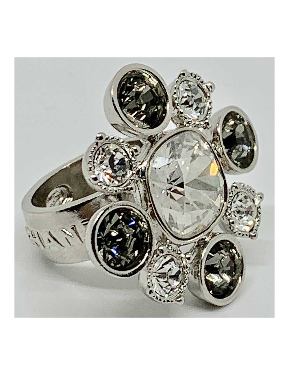 Bague CHANEL strass et métal argenté T53