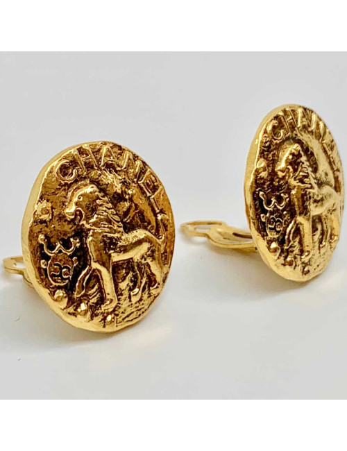 Boucles d'oreille  CHANEL  Zodiaque "Lion" Vintage
