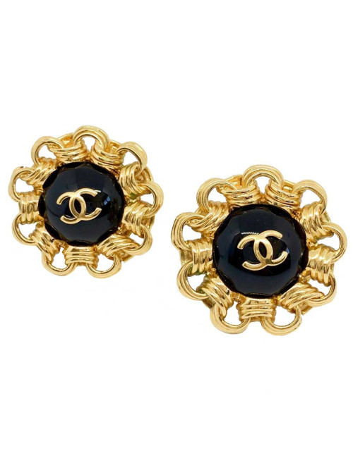 Boucles d'oreille CHANEL Vintage en métal doré et perle nacrée