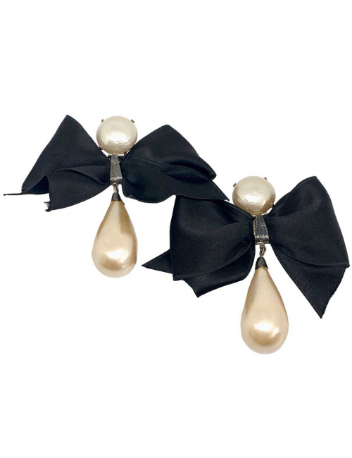 Clips pendantes perles poires nacrées