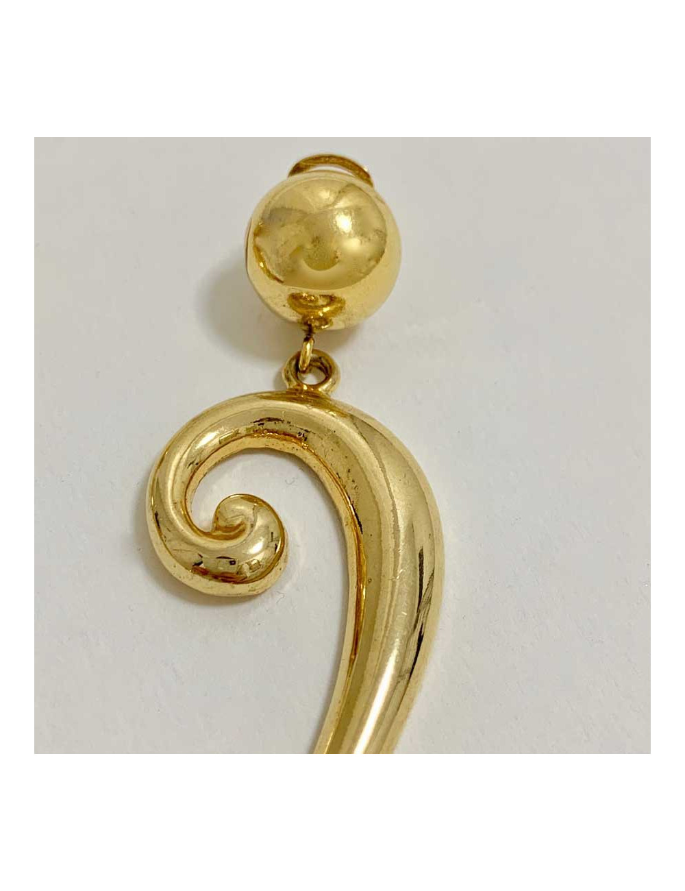 Boucles d'oreille MOSCHINO pendantes en métal doré