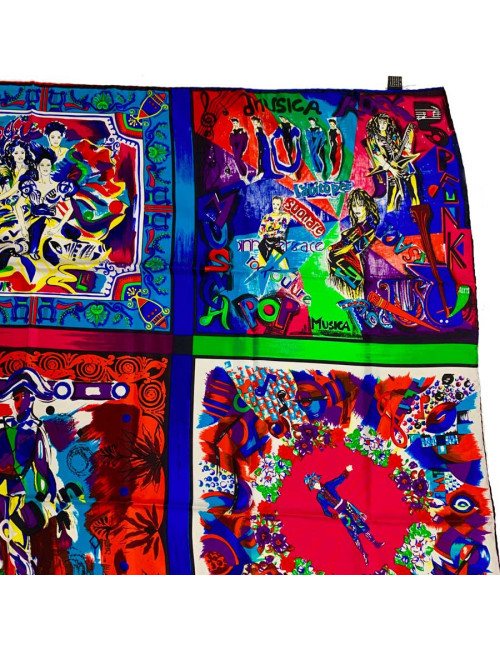 Grand foulard GIANNI VERSACE en soie multicolore