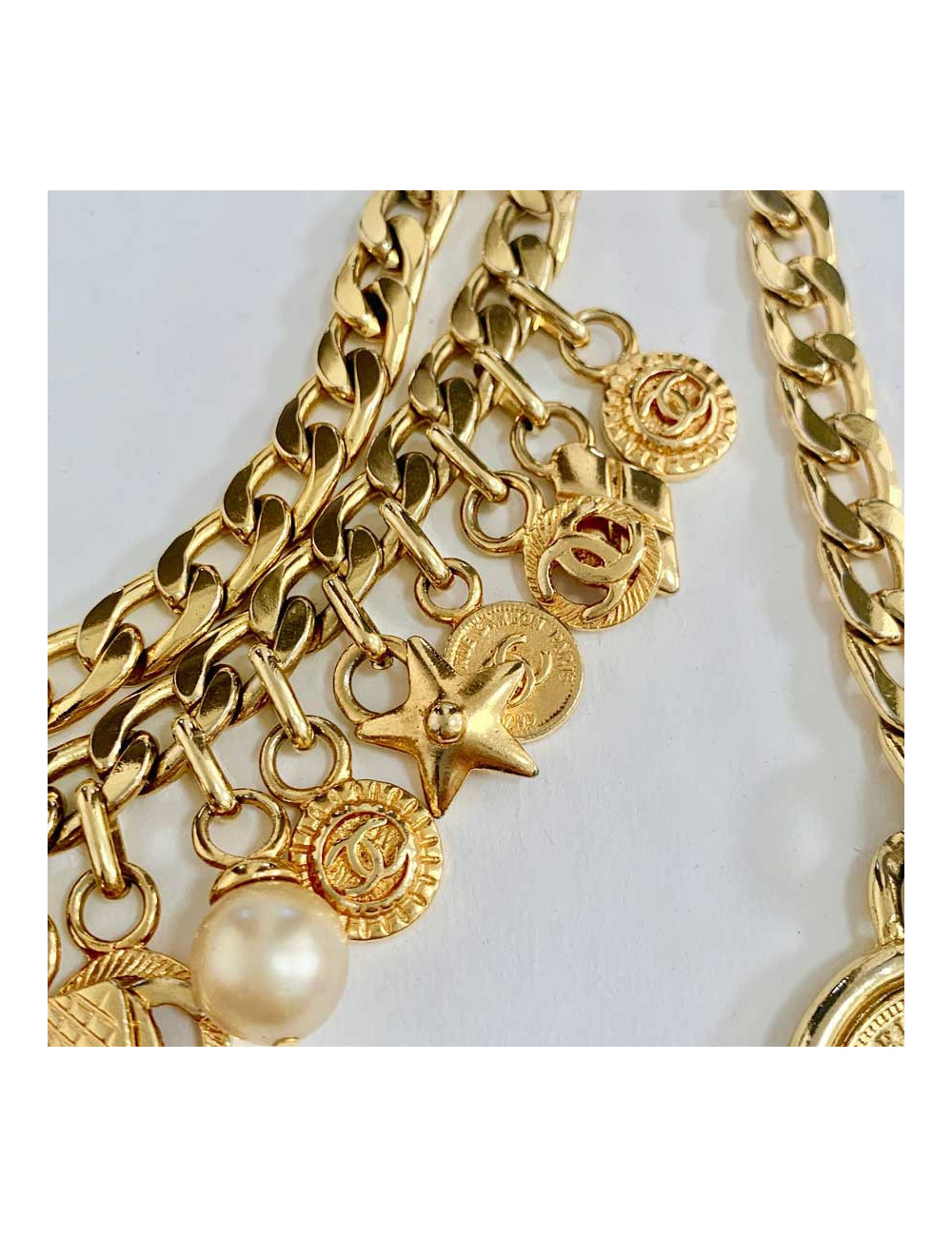 CHANEL Vintage Chain and Charms Necklace-Belt - Certified Occasion