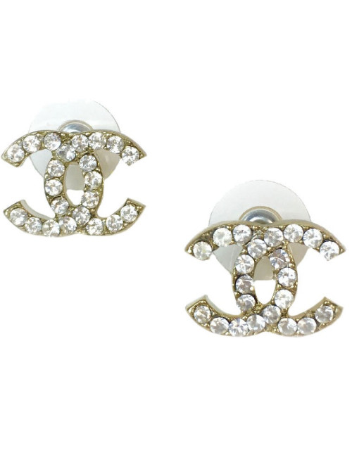 Boucles d'oreille CHANEL "CC" dorées avec brillants