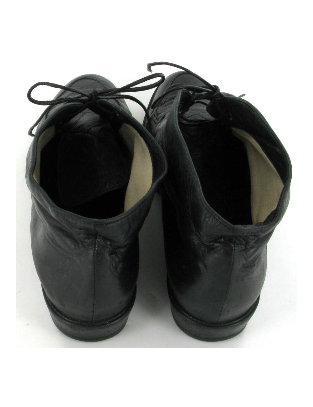 Chaussures CHANEL en cuir matelassé noir T 38,5