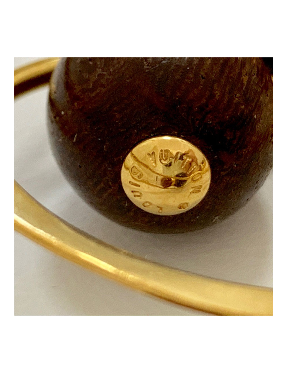 Creoles LOUIS VUITTON dorées et perles 2