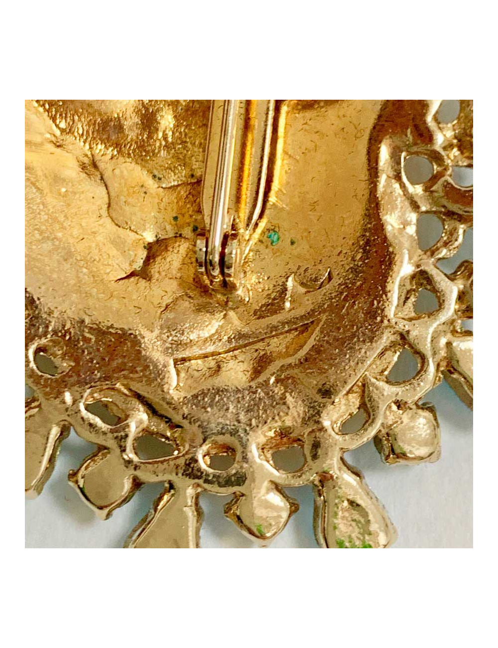 Broche CHRISTIAN LACROIX 