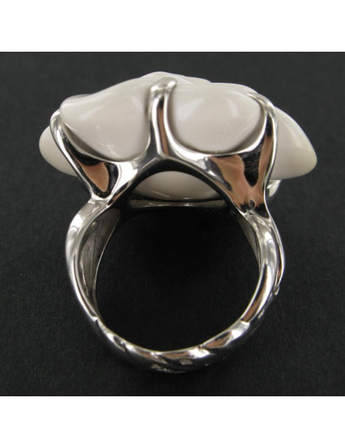 Bague CHANEL Camélia T 58