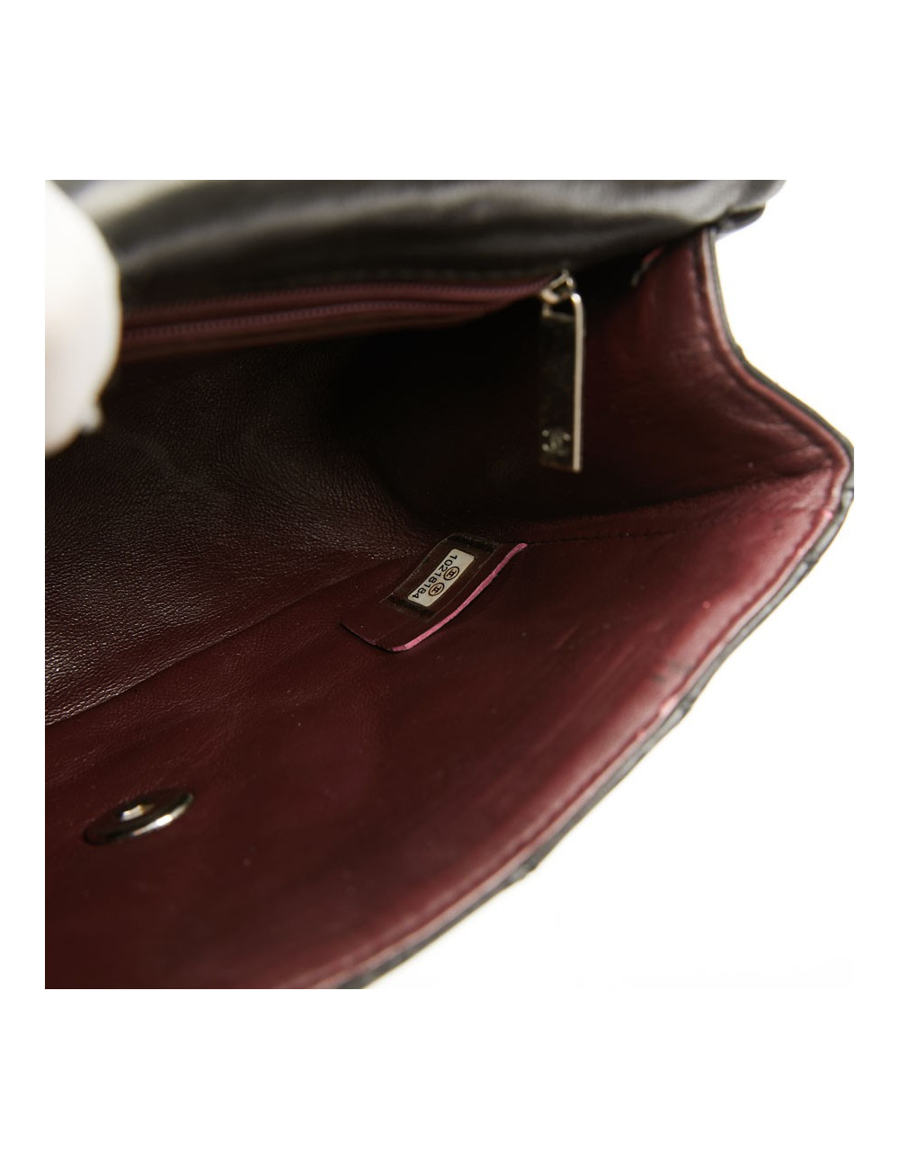 Mini sac CHANEL cuir lisse matelassé