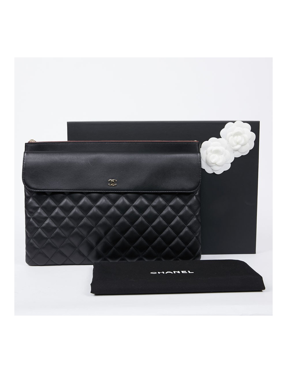 Grande pochette CHANEL noire 