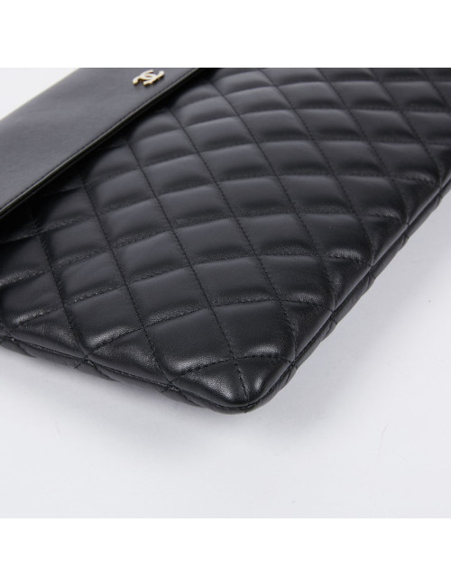Grande pochette CHANEL noire 
