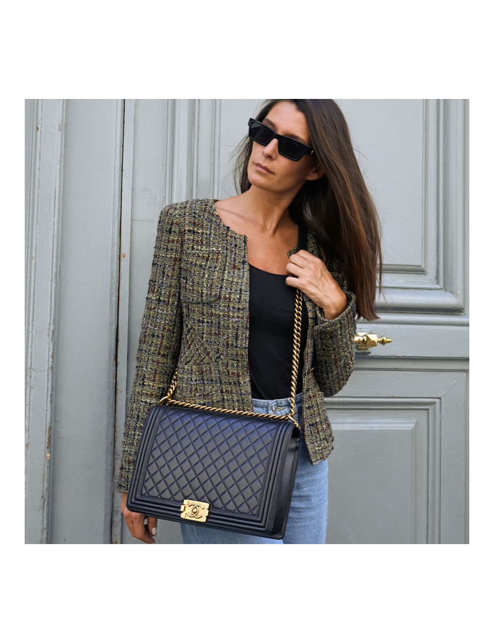 Sac "BOY" CHANEL cuir noir matelassé