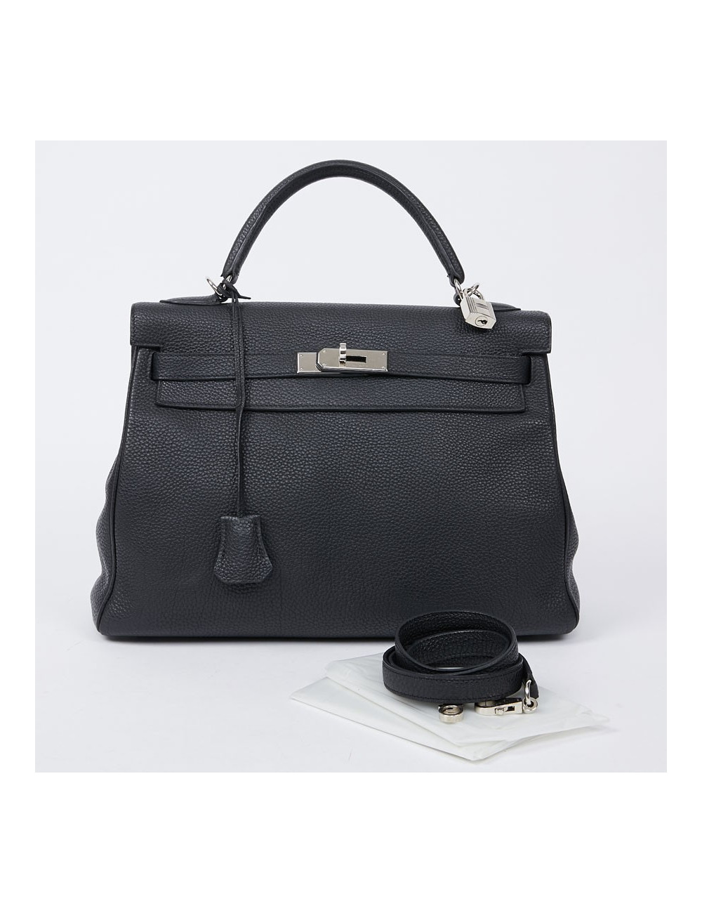 Kelly II HERMES Togo noir avec bandoulière