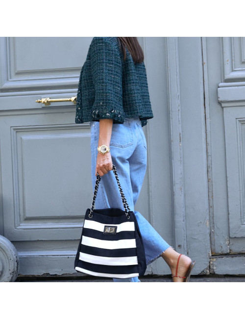 Sac CHANEL en piqué noir et blanc