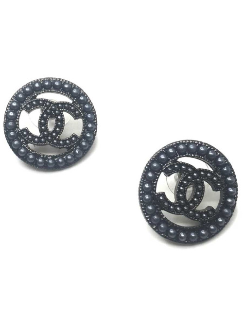 Clous CHANEL perles grises et ruthénium