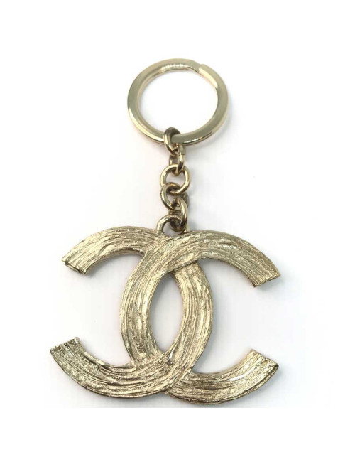 Porte-clefs CHANEL métal doré siglé C C