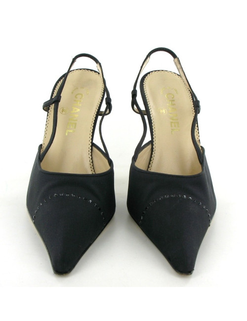 Escarpins CHANEL en tissu noir T 37,5
