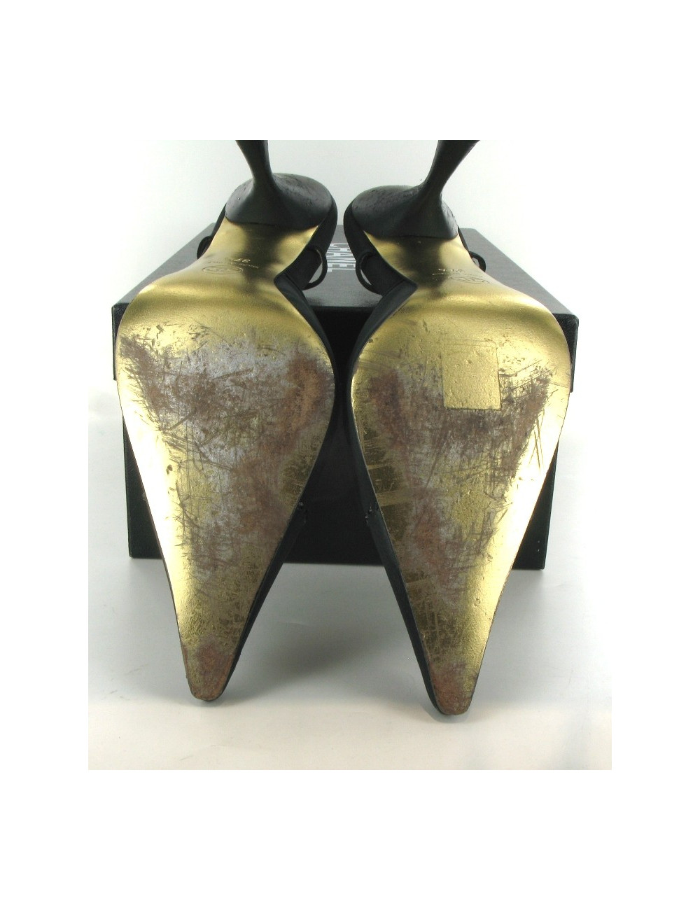 Escarpins CHANEL en tissu noir T 37,5