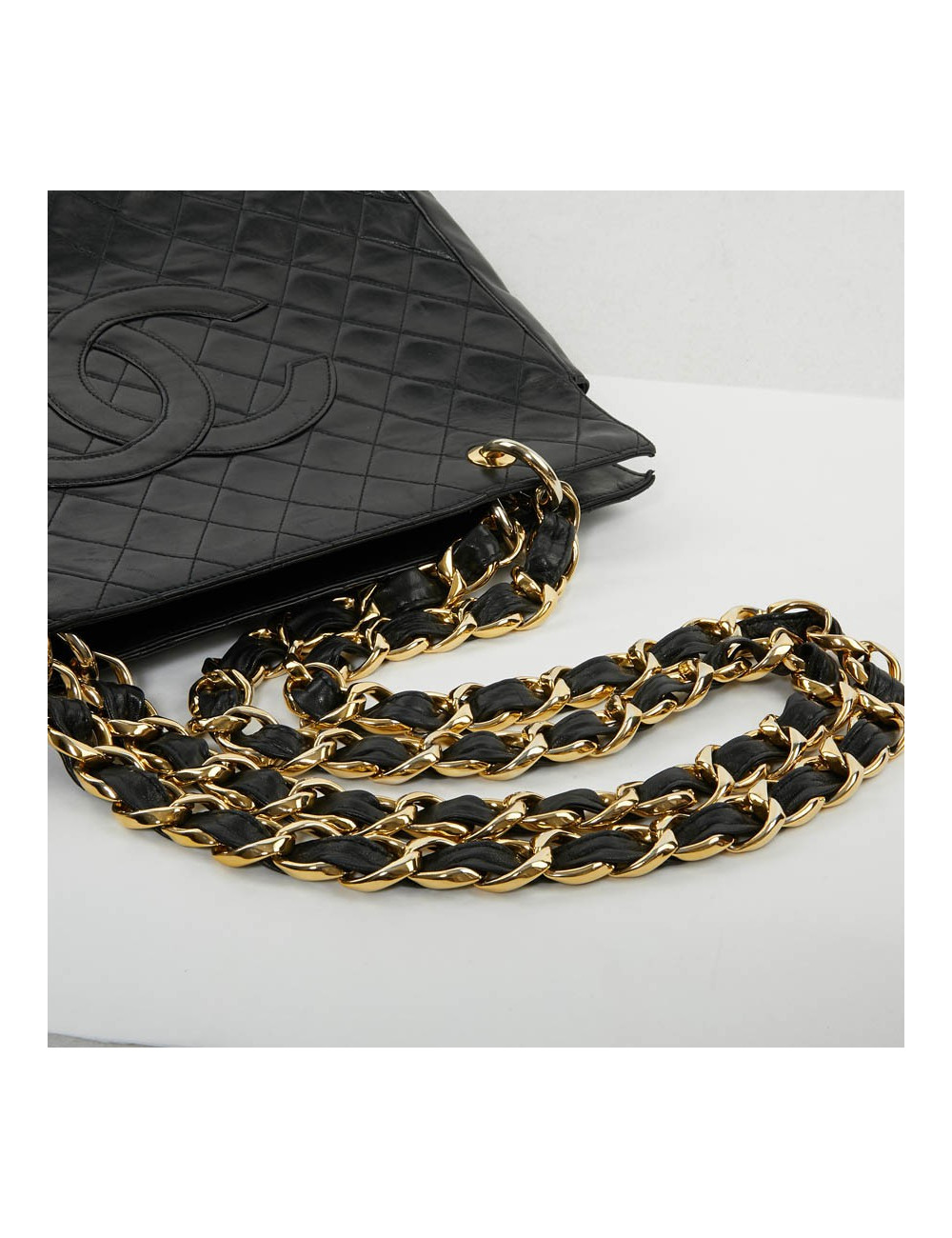 Shopping bag CHANEL cuir d'agneau noir