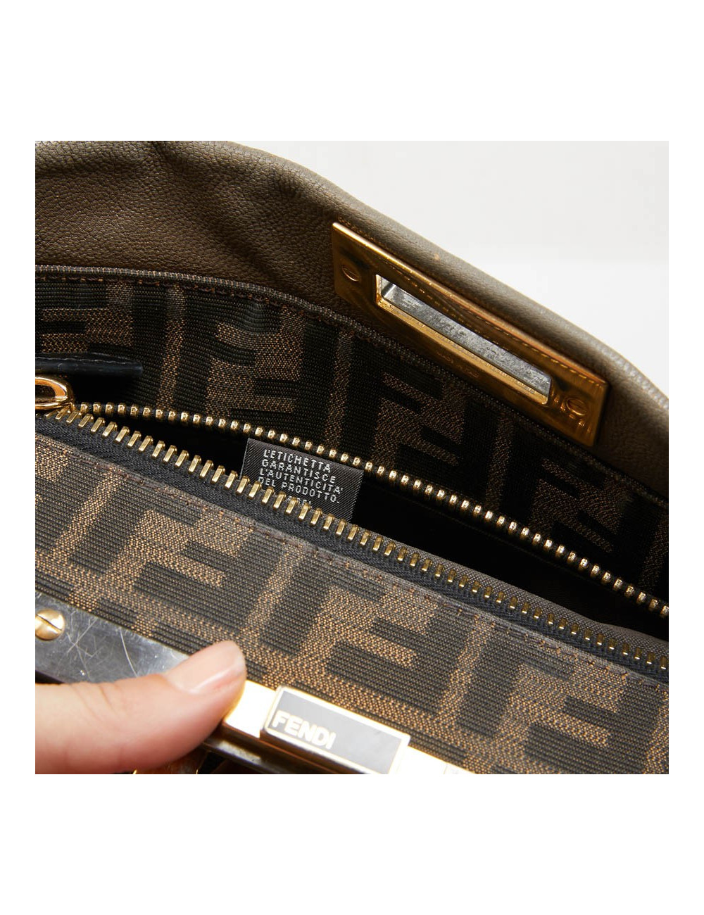 Peekaboo FENDI taupe TM