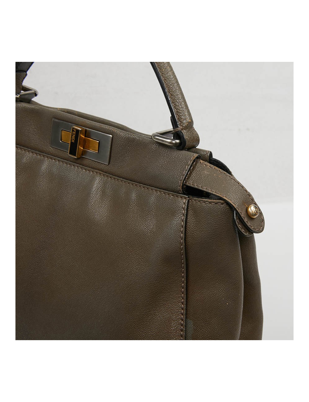 Peekaboo FENDI taupe TM