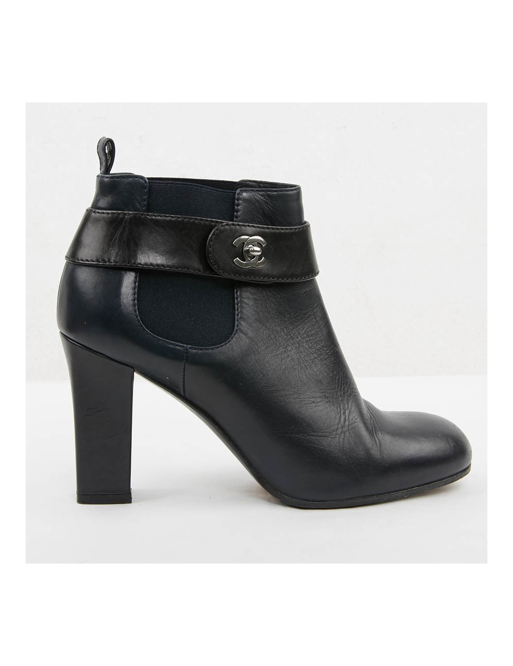 Boots T 37.5 CHANEL cuir d'agneau bleu et noir