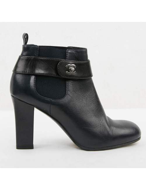 Boots T 37.5 CHANEL cuir d'agneau bleu et noir